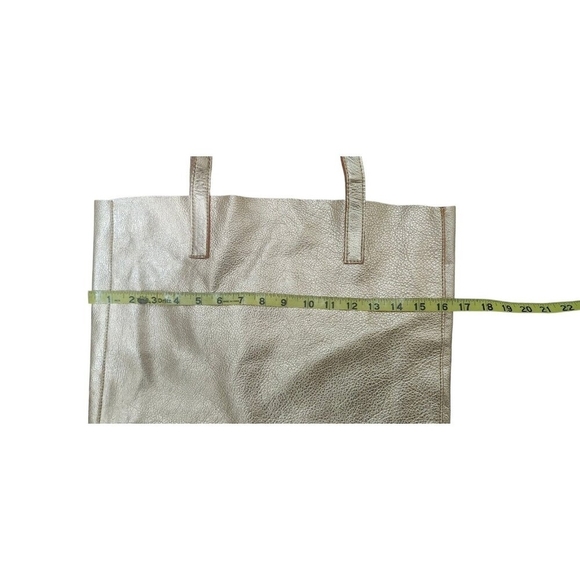 Velvet by Graham & Spencer Classic Gold pink Shoulder Bag - Picture 10 of 13